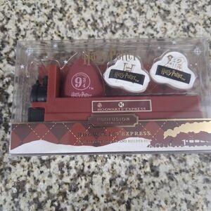 Harry Potter X Profusion Hogwarts Express 3 Piece Sponge And Holder Set